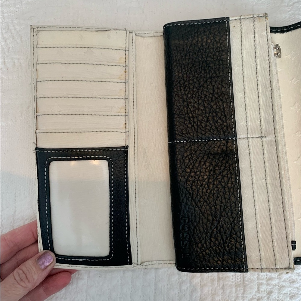 Wallet - Picture 4 of 4